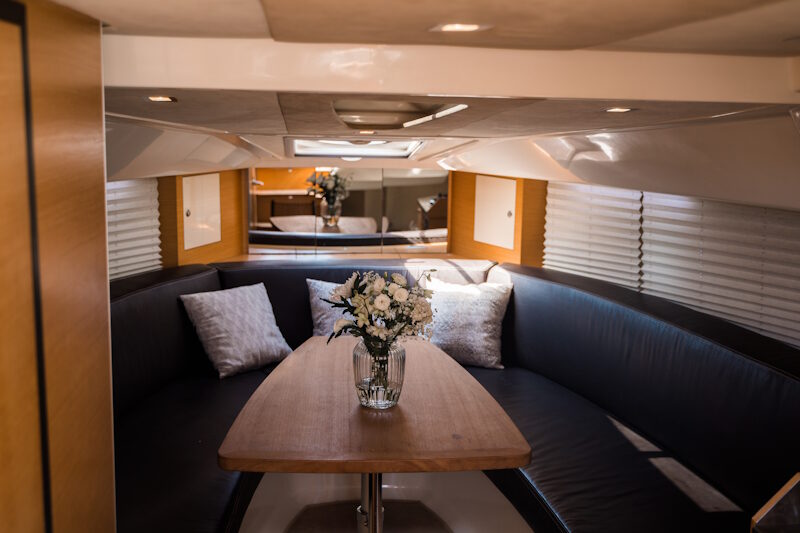 antimobleu_yachting_private_cruises_zakynthos