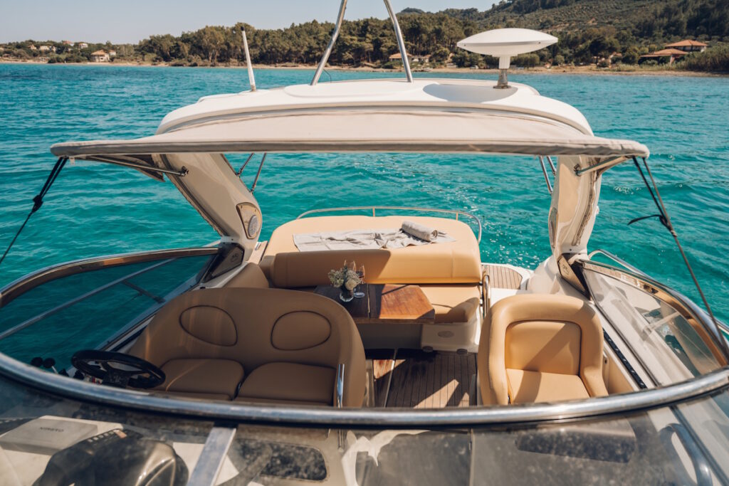 antimobleu_yachting_private_cruises_zakynthos