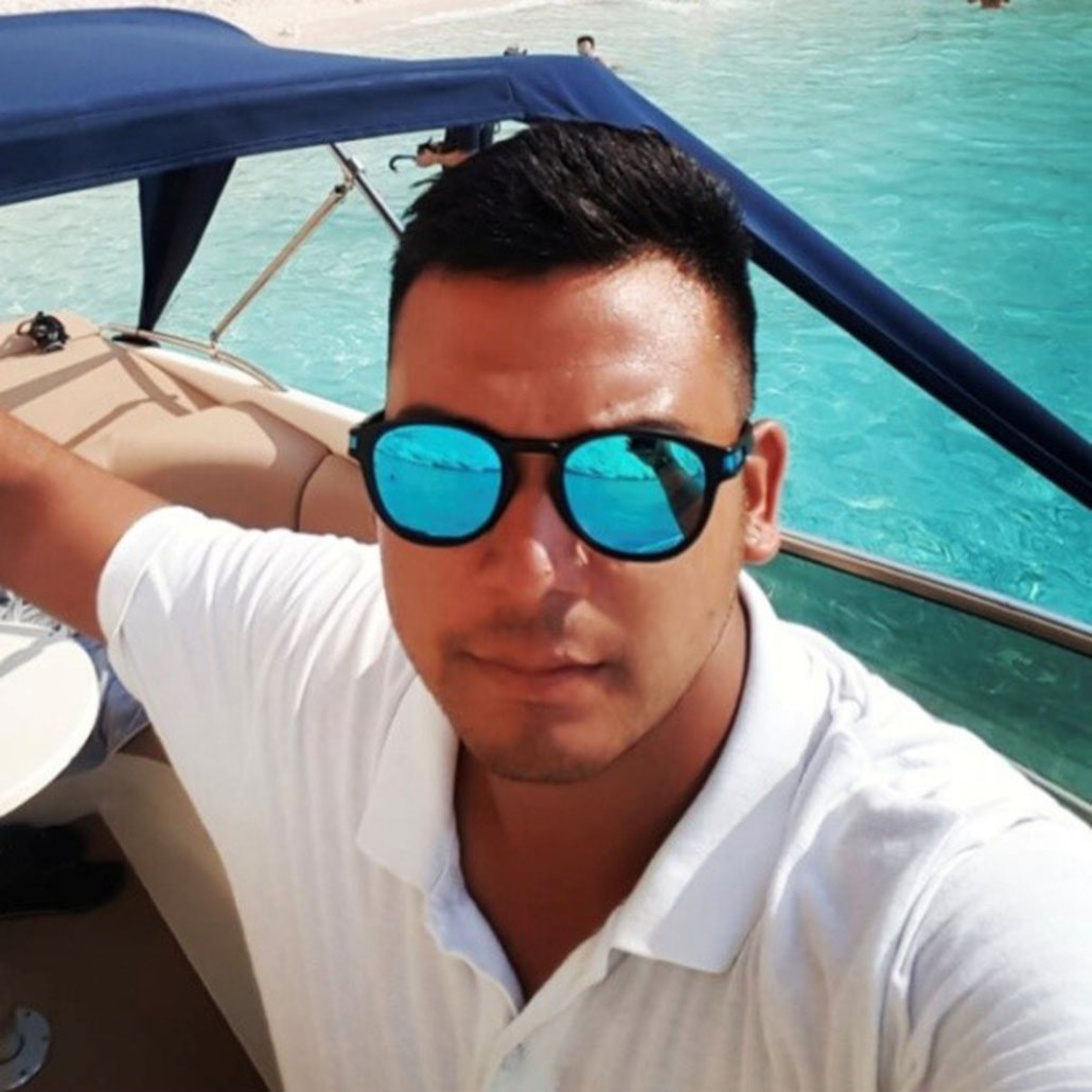 antimobleu_yachting_private_cruises_zakynthos
